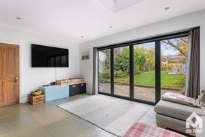 Photo 22- click for photo gallery